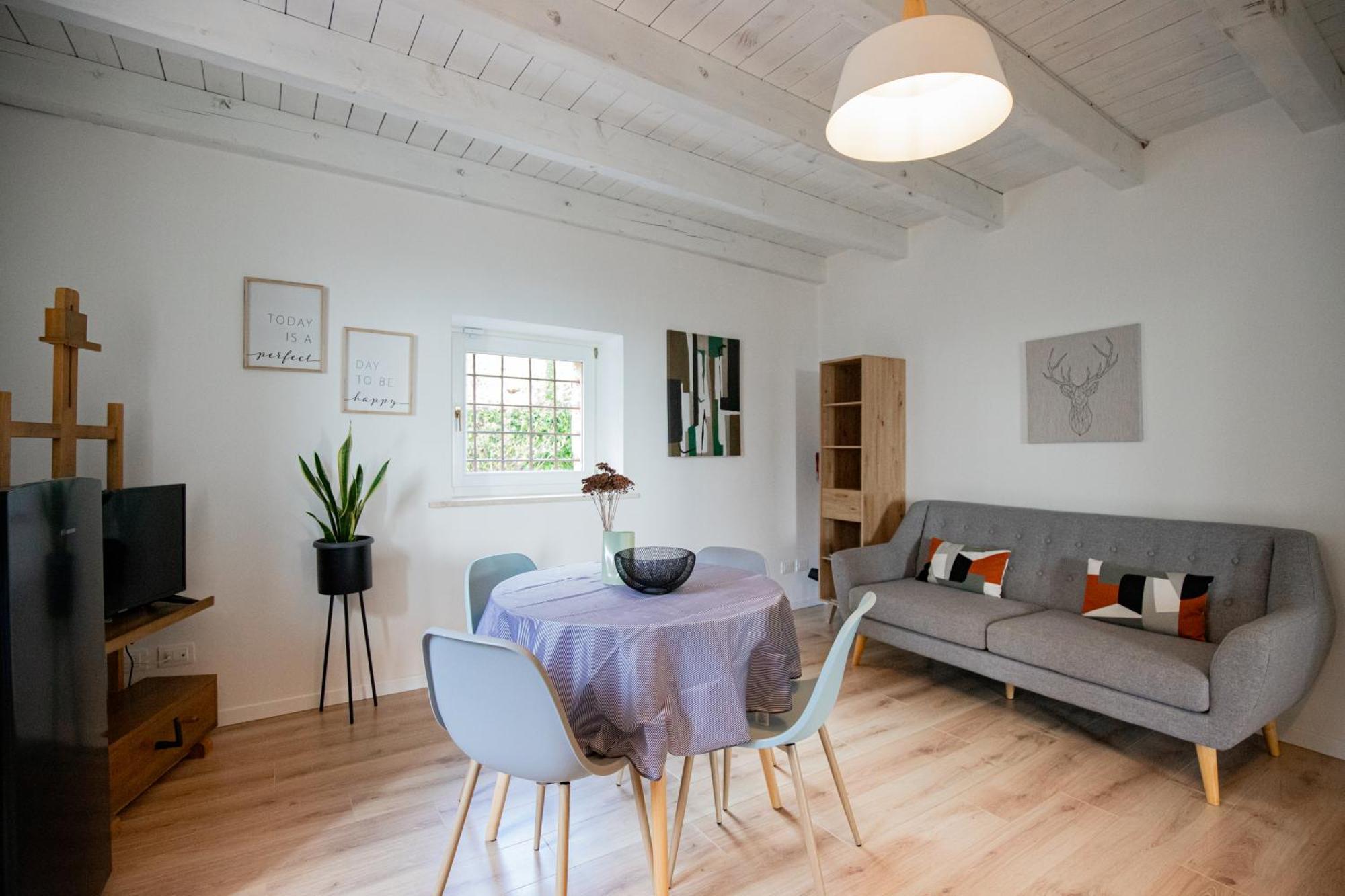 Agriturismo Maison 1933 Caprino Veronese Zewnętrze zdjęcie