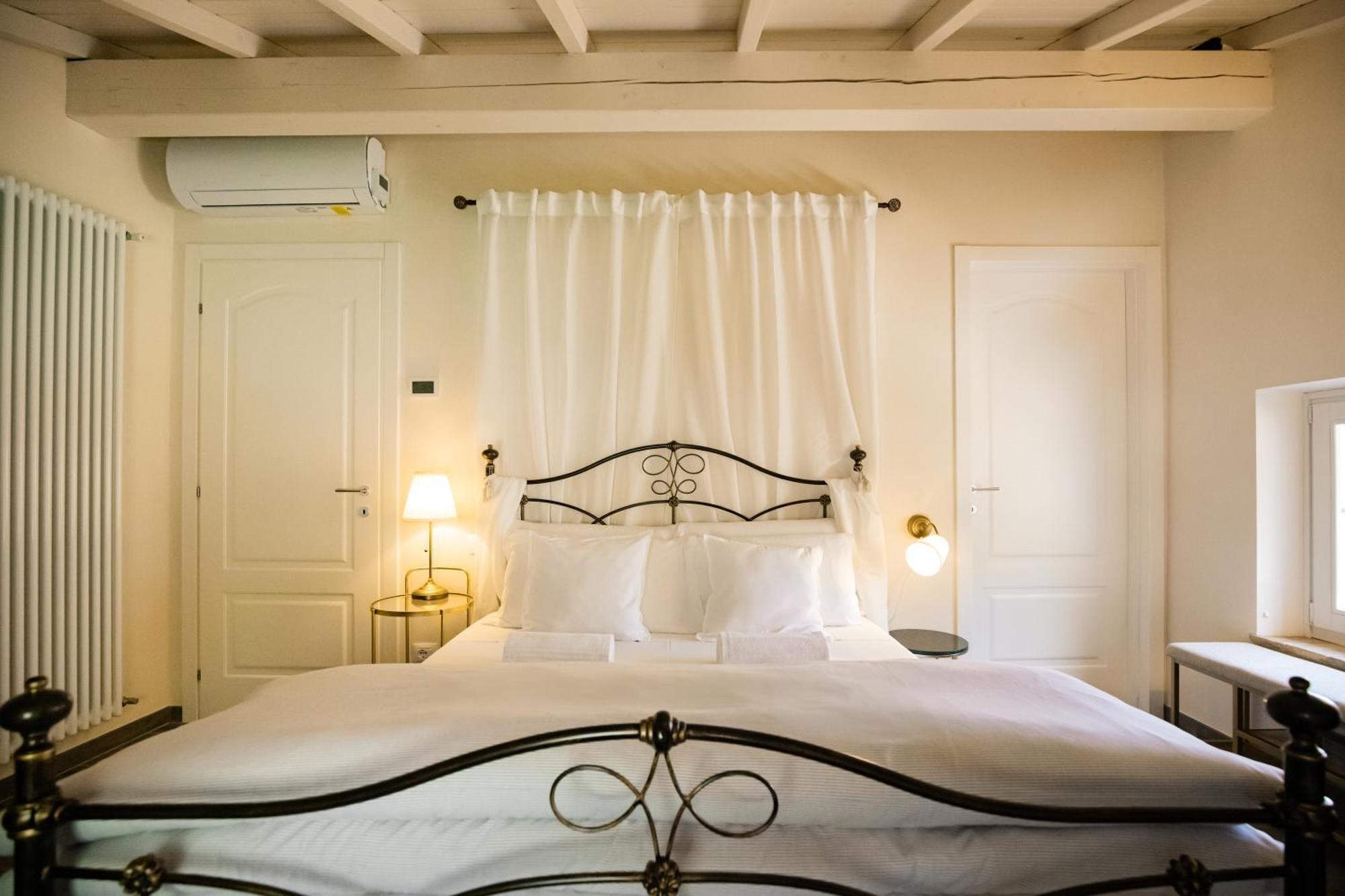 Agriturismo Maison 1933 Caprino Veronese Zewnętrze zdjęcie
